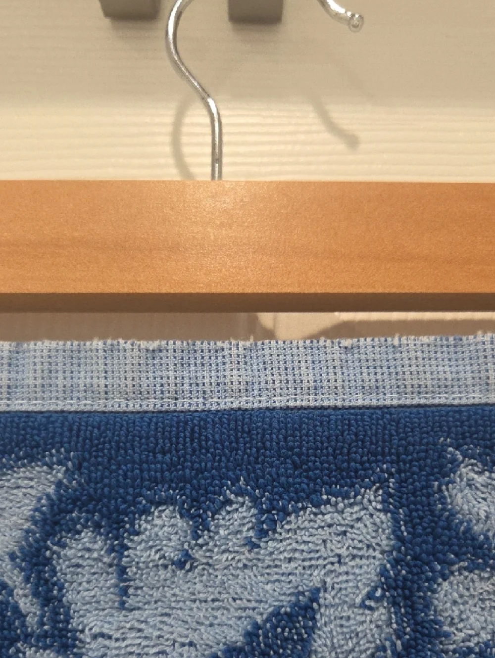 Vintage Blue Floral Jacquard Hand Towel